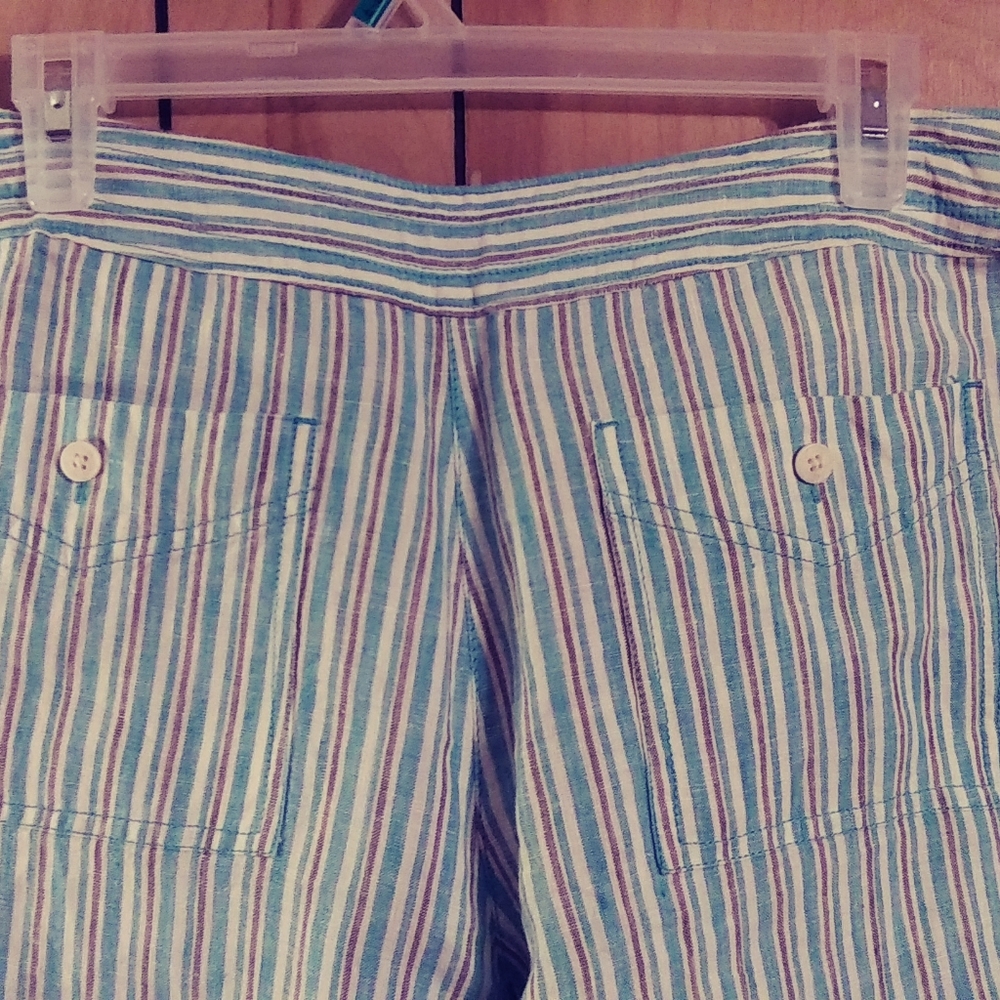 Capris - Picture 5 of 6